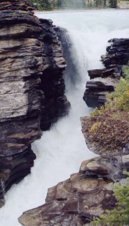 アサバスカ滝