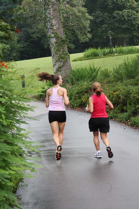 �V���K�|�[���A�����̐l�X